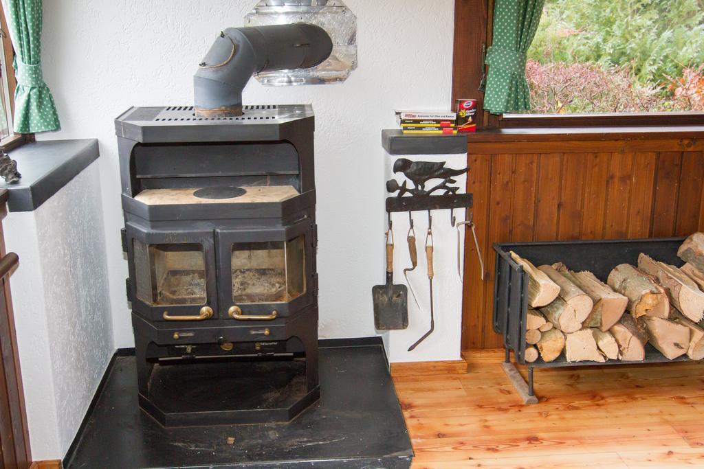 Ferienhaus "Kleiner Onkel" Honerath Bagian luar foto