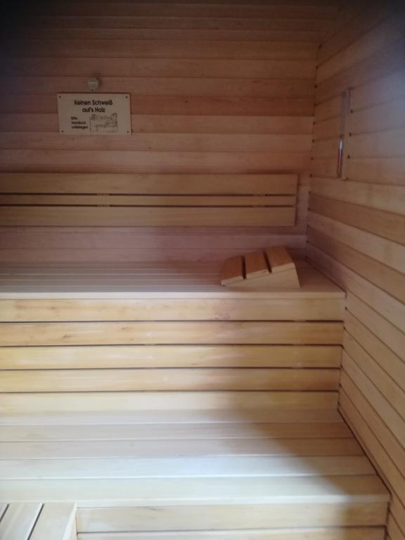 Ferienhaus "Kleiner Onkel" Honerath Bagian luar foto